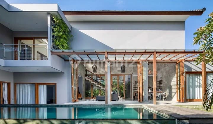 DIJUAL / FREEHOLD : Zeny Villas 5 Beds, Umalas, Kerobokan - VSKHE