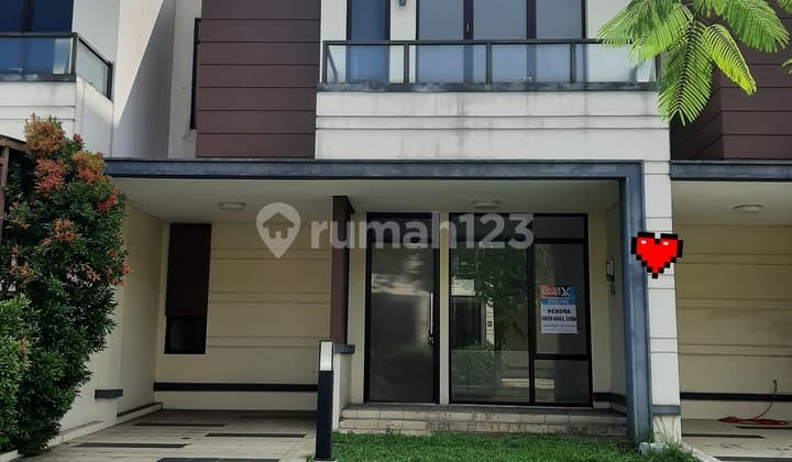 Rumah Strategis di Jalan Boulevar Lavon Grasia di Cikupa