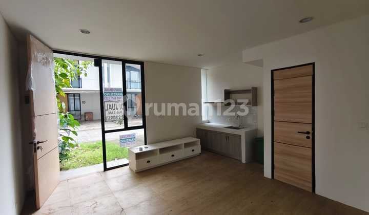 Rumah Baru Cendana Parc di Lippo Karawaci