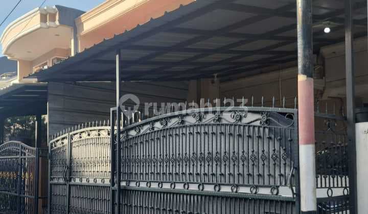 Rumah Kelapa Gading 102M2 Hadap Selatan,Sewa 65 Juta Per Tahun