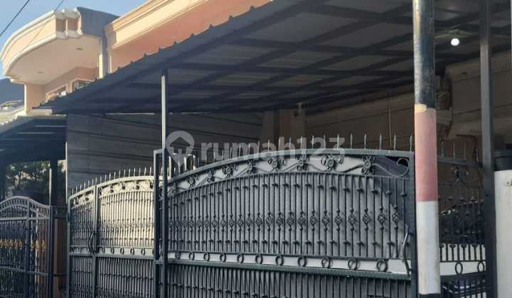 Rumah Kelapa Gading 102M2 Hadap Selatan,Sewa 65 Juta Per Tahun