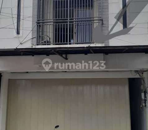 Ruko 2,5 Lantai Cocok Untuk Usaha di Komplek Kurdi Bandung