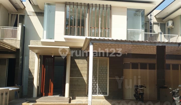Dijual Rumah Bagus Tingkat 2,5 Lantai Di Perumahan CitraSun Garden, Semarang