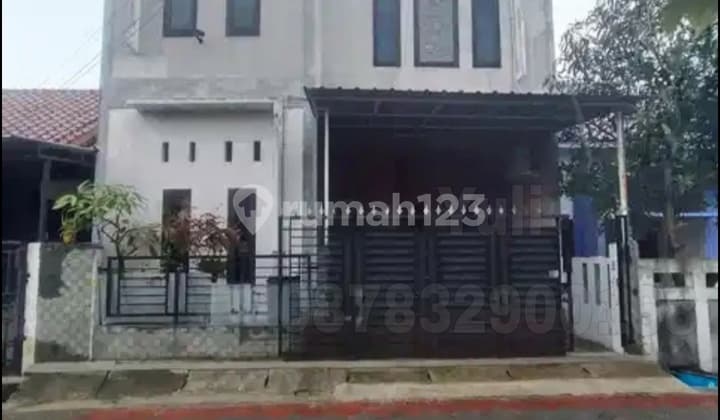 Dijual Rumah Tingkat 2 Lantai di Perumahan Daerah Tlogosari Pedurungan, Semarang