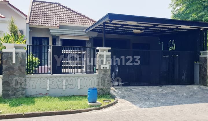 Dijual Rumah Bagus Siap Pakai Di Perumahan Graha Padma, Semarang