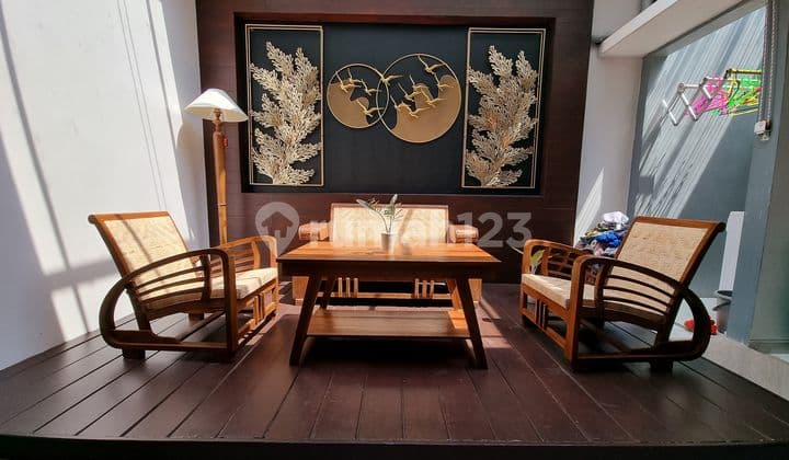 Dijual Rumah Bagus Tingkat 2 Lantai Siap Pakai di Perumahan Bsb City, Semarang