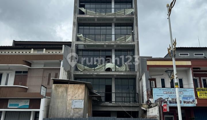 Disewakan Ruang Usaha dan Kantor di Gedung Baru Jalan Pondok Kelapa Raya