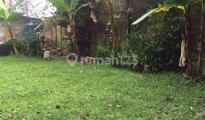 Tanah Bonus Bangunan Lama di Cigadung Dekat Kelurahan Cocok Untuk Pengembang