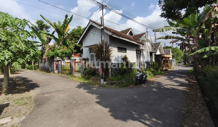 Rumah Mertoyudan Magelang Akses Mobil Mudah Aman Nyaman