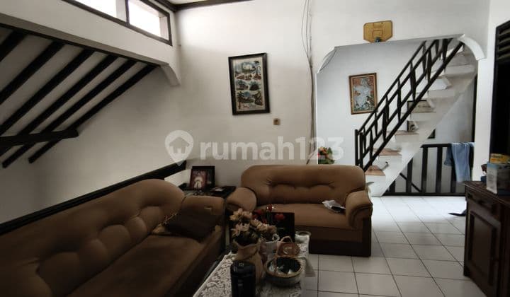 Rumah Lengkong Dekat Hotel Horison Kota Bandung Untuk Kos