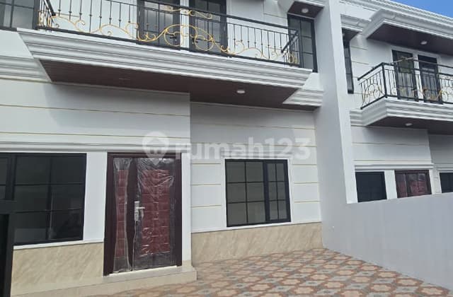 Rumah di Unkris Pondokgede Bekasi Tol Jatiwaringin