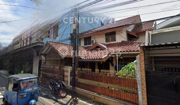 House in Johar Baru Suitable for Business, Office, or Residence