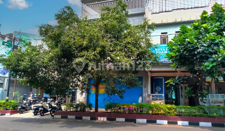 Ruko 3 Lantai Bagus Cocok untuk Bisnis di Pusat Kota Cianjur