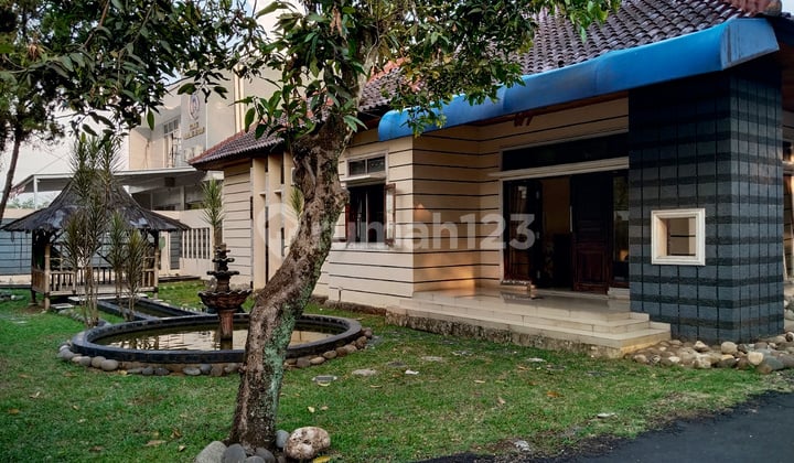 Rumah + Kantor Bagus Dan Luas Siap Huni di Jl. Aria Wiratanudatar