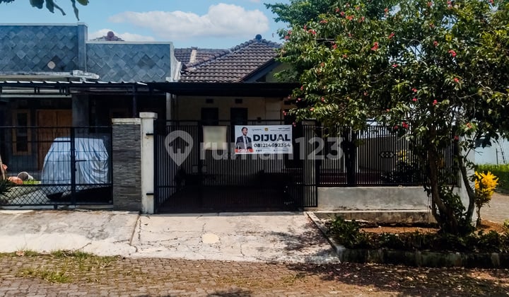 Rumah Bagus Siap Huni Lokasi Strategis Dekat Pusat Kota