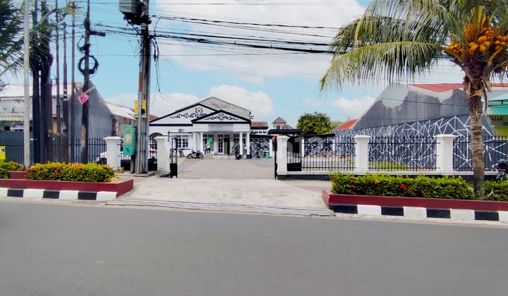 Ruang Usaha Luas Cocok Untuk Bisnis di Pusat Kota Cianjur