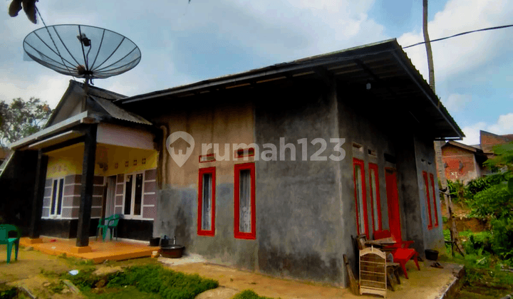 Rumah Hunian Tanah Luas Dekat Pusat Kota Sukabumi
