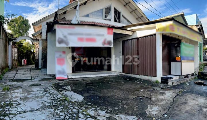 Tanah Luas + Rumah + 2 Kios Lokasi Strategis Cocok Untuk Usaha
