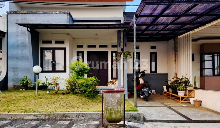 Rumah Minimalis Bagus Suasana Asri Siap Huni