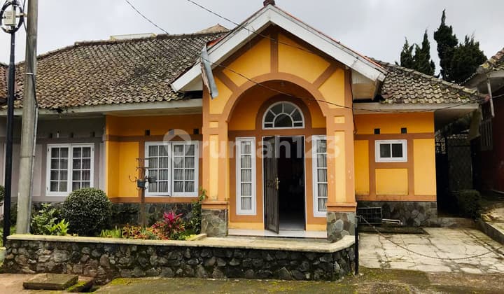 Villa Asri di Villa Bukit Cipendawa – Cocok untuk Liburan & Investasi Properti!