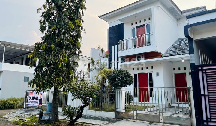 Rumah Modern 2 Lantai di Pusat Kota Cianjur