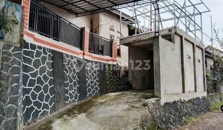 Rumah Bagus Siap Huni di Pusat Kota Cianjur