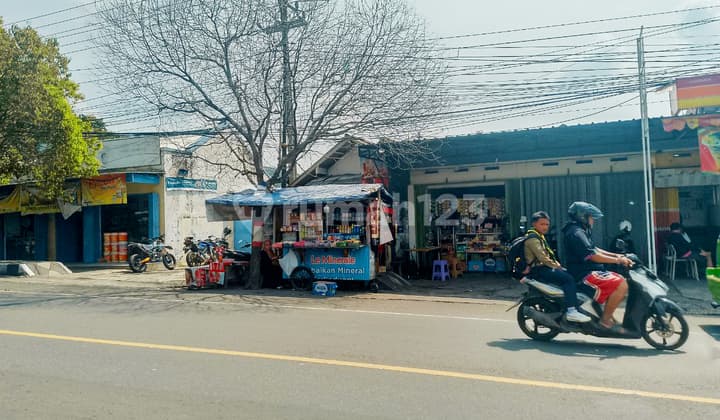 Rumah di Jalan Raya Bandung Akses Strategis Cocok Untuk Bisnis