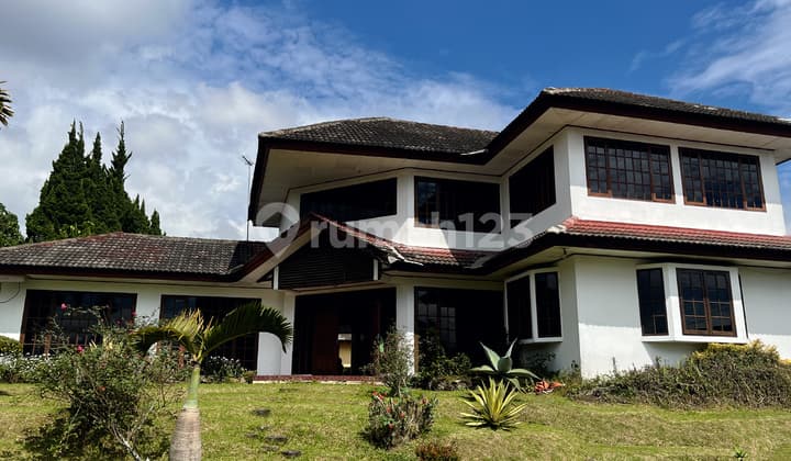 Villa Bagus Full Furnished & Suasana Asri di Cipanas Cianjur