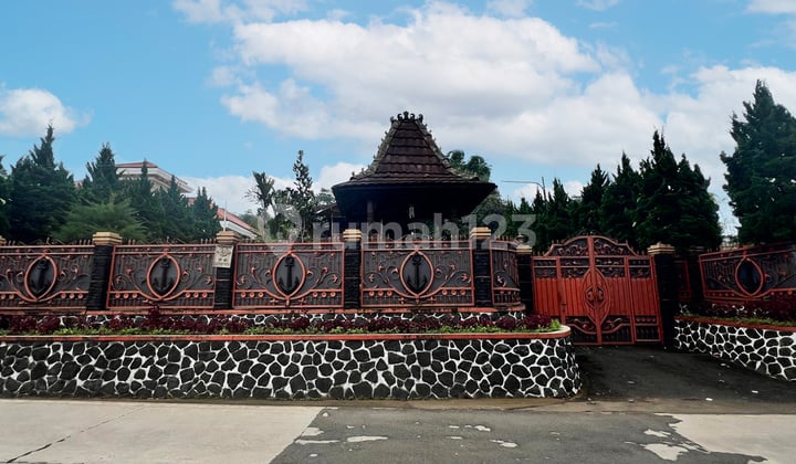 Villa Luas Suasana Asri dan Nyaman Siap Huni di Cugenang Cianjur