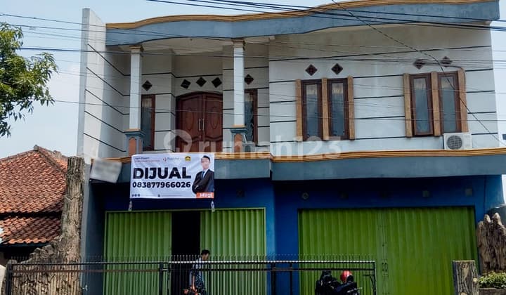 Rumah Bagus 2 Lantai Di Pusat Kota di Jalan Didi Prawirakusumah