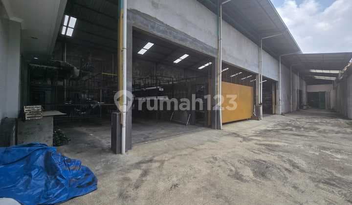 Premium Warehouse for Rent on Veteran Street Solo, Highly Strategic Location!