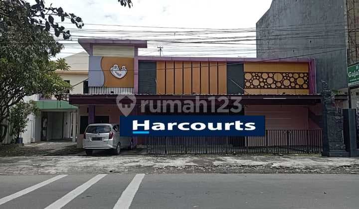 Ruko Bagus Strategis Siap Pakai Dkt Dgn Monumen Pers Solo Cocok U/Perkantoran & Berbagai Usaha Lainnya di Banjarsari Solo.