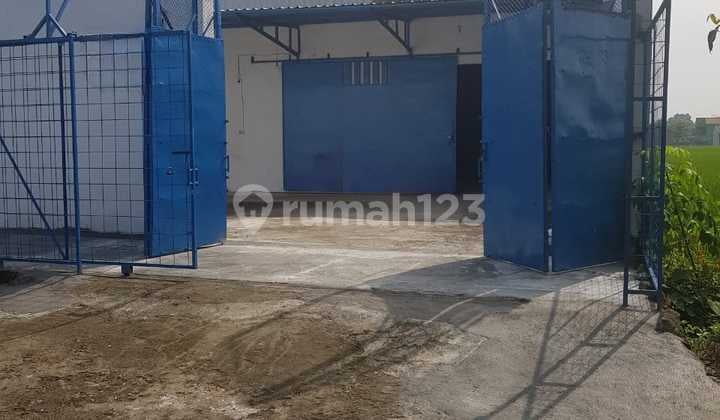 Gudang dan Kantor Siap Pakai di Jaten Karanganyar Solo.