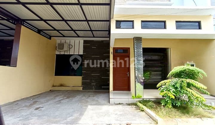 Sewa Rumah Full Furnish di Cluster Gentan Solo