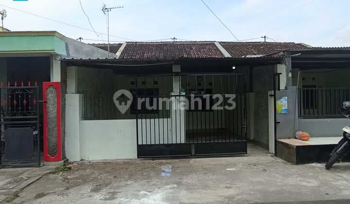 Dijual Rumah Habis Renov Siap Pakai di Colomadu, Solo
