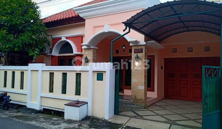 Rumah Bagus Siap Pakai Lokasi Jajar Laweyan Solo