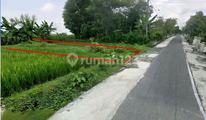 Land in Masaran Sragen with Vehicle Access Road Junction
