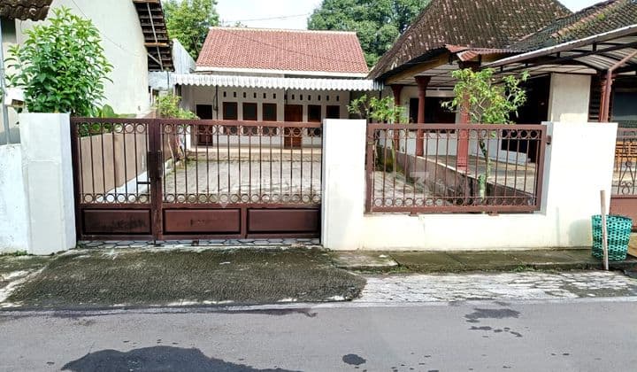 Rumah Siap Pakai di Paulan Colomadu Solo