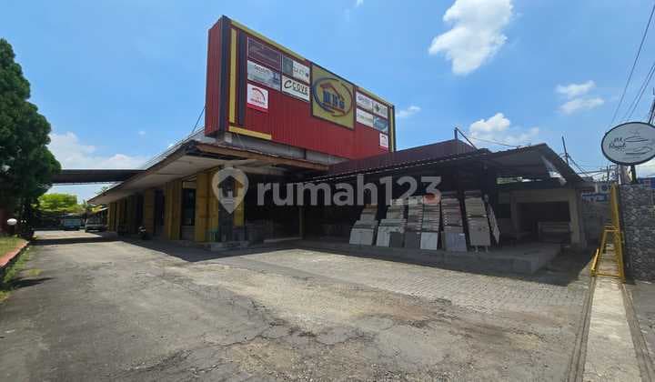 Tanah Bonus Bangunan Eks Toko Bangunan Strategis Di Jalan Raya Sukowati Sragen