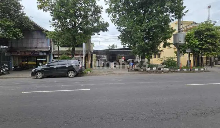 Tanah Super Strategis di Jalan Kapten Mulyadi Pasar Kliwon Solo