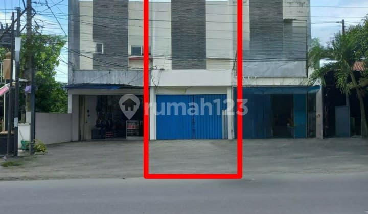 Ruko 2 Lantai Strategis Di Pinggir Jalan Utama & Prime Area Di Gentan, Solo