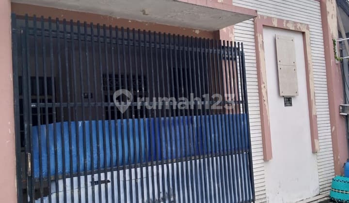 Rumah Siap Huni Di Perumahan Favorit Dekat Mall The Park, Solo Baru