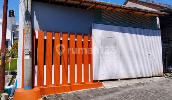 Rumah Bagus Siap Huni di Cluster di Mojosongo, Solo