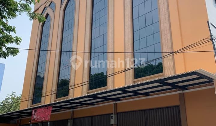 Dijual Ruko Gandeng 6 Lt Lokasi Strategis di Tanah Abang
