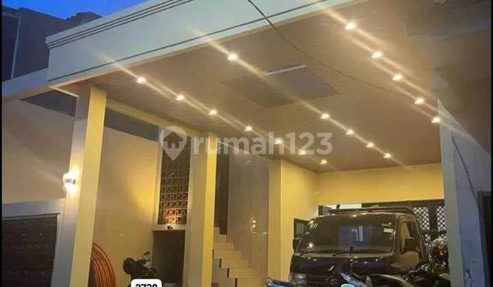 Dijual Rumah Bagus 3 Lt di Cipayung, Cilangkap, Jakarta Timur