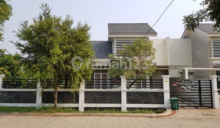 Rumah Bagus Hook Nyaman Dan Asri di Dalam Komplek Jonggol