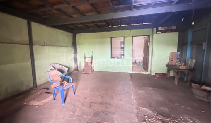 For Quick Sale: Warehouse, Business Space, Boarding House, Padel Court, Badminton Court.
