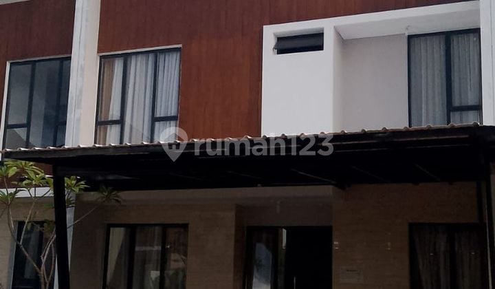 Quick Sale Lavish Hill Citraland Megah House - Batam Center