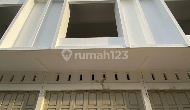 Siap Huni, Ruko, 1 Lantai, HGB, Bebas Banjir