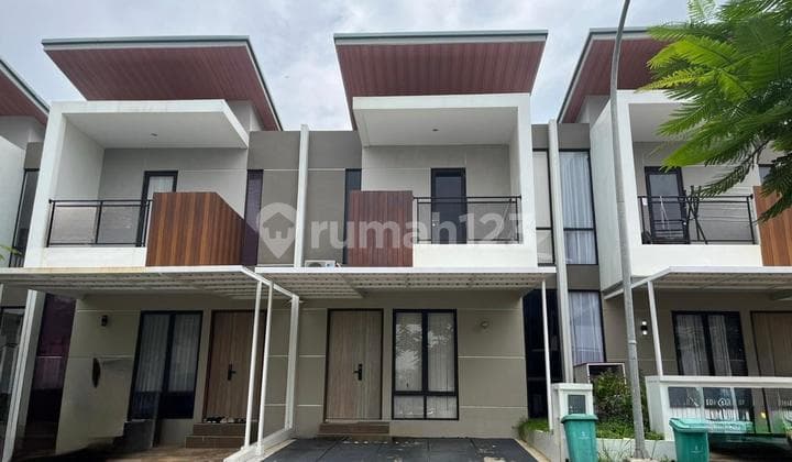 Dijual Rumah di Central Hill Cluster Green Hill Full Furniture